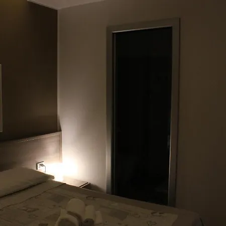 Solosonno فندق مبيت وإفطار