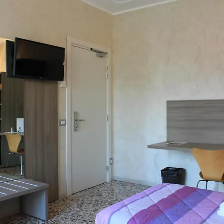 فندق مبيت وإفطار Solosonno