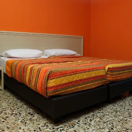 ベッド・アンド・ブレックファスト Solosonno