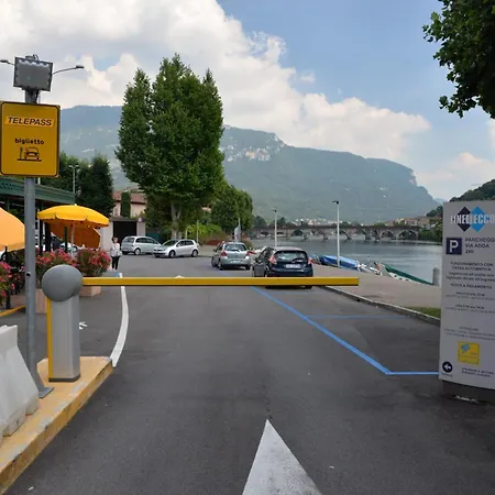 Solosonno ベッド・アンド・ブレックファスト