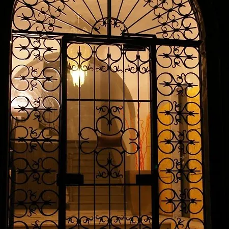 Alojamento de Acomodação e Pequeno-almoço Solosonno 3*