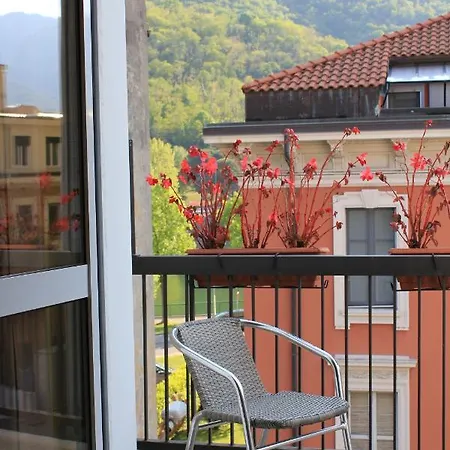 Solosonno Alojamento de Acomodação e Pequeno-almoço Lecco