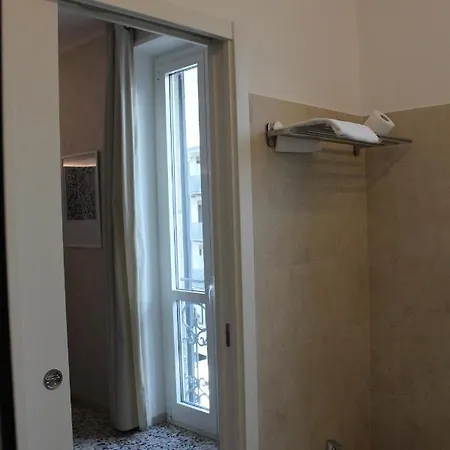 Alojamento de Acomodação e Pequeno-almoço Solosonno Lecco